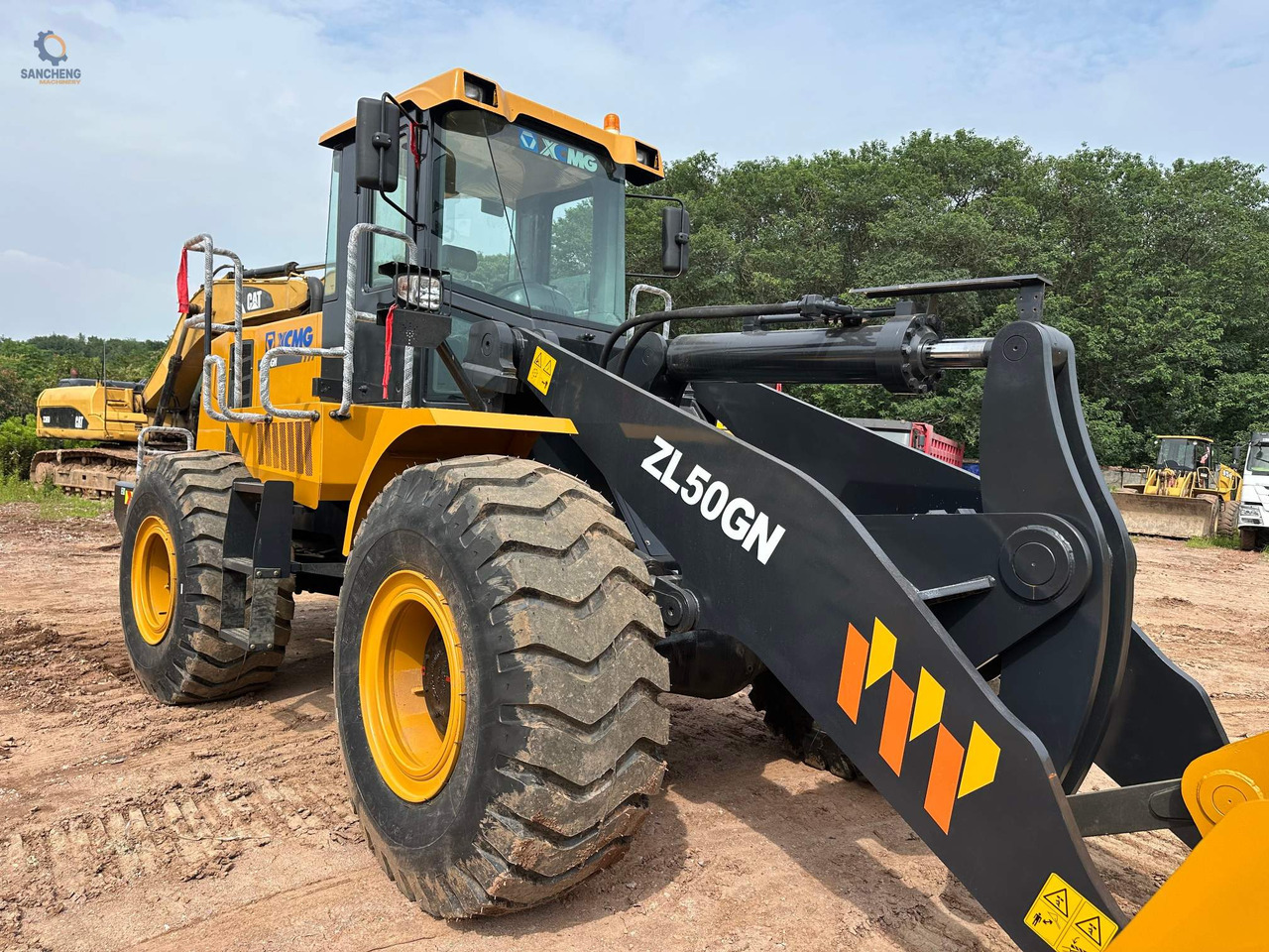 XCMG ZL50GN Wheel loader - اللودر بعجل: صور 4 XCMG ZL50GN Wheel loader - اللودر بعجل: صور 4