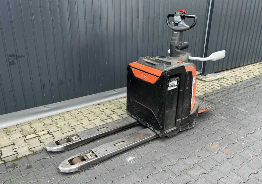 BT LPE200 - معدات الرفع منخفض المستوى: صور 1 BT LPE200 - معدات الرفع منخفض المستوى: صور 1