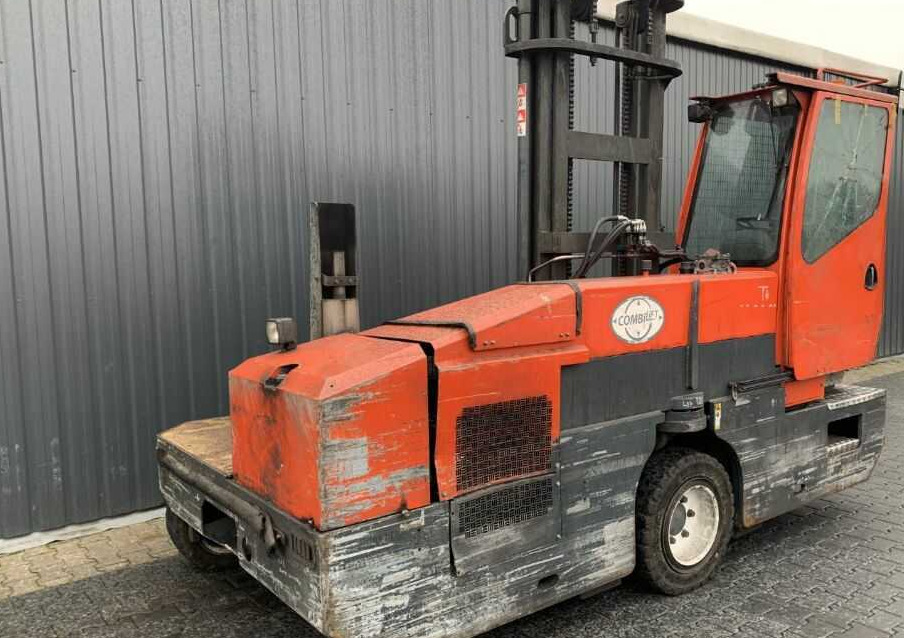 Combilift C5000SL - شاحنة المناولة رباعية الاتجاهات: صور 1 Combilift C5000SL - شاحنة المناولة رباعية الاتجاهات: صور 1