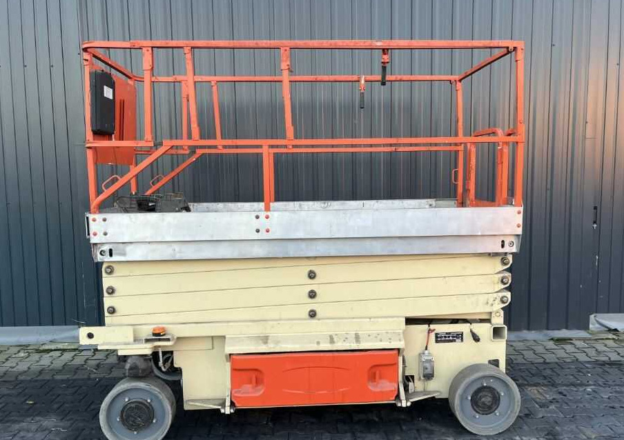 JLG 2646ES - رافعات مقصية: صور 2 JLG 2646ES - رافعات مقصية: صور 2