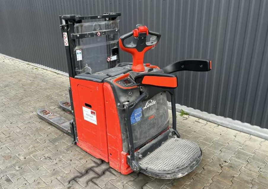 Linde D10AP - معدات تكديس: صور 3 Linde D10AP - معدات تكديس: صور 3