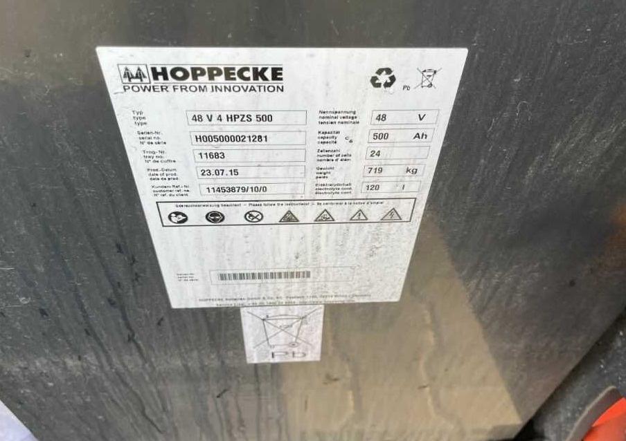 رافعة شوكية كهربائية Linde E14-02: صور 8 رافعة شوكية كهربائية Linde E14-02: صور 8