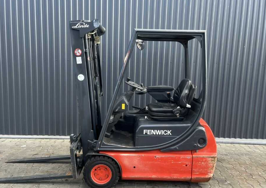 Linde E16C-01 - رافعة شوكية كهربائية: صور 2 Linde E16C-01 - رافعة شوكية كهربائية: صور 2