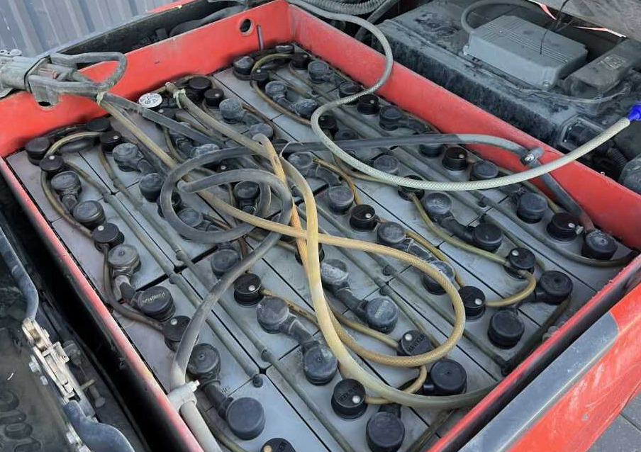 Linde E20PH-02 - رافعة شوكية كهربائية: صور 5 Linde E20PH-02 - رافعة شوكية كهربائية: صور 5