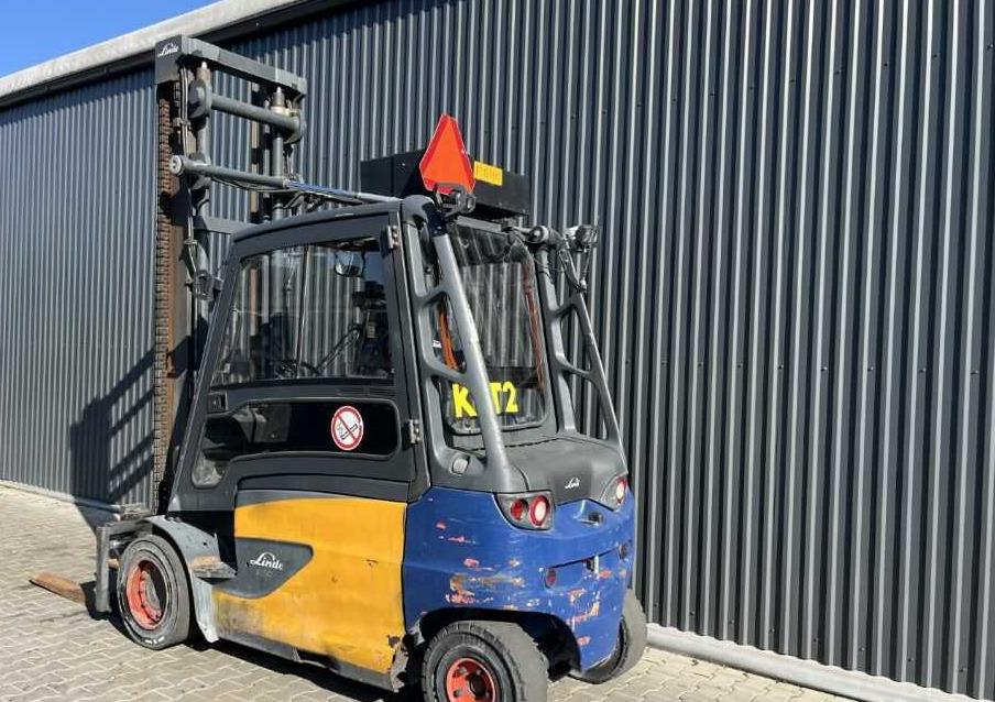 Linde E50HL-01/600 - رافعة شوكية كهربائية: صور 3 Linde E50HL-01/600 - رافعة شوكية كهربائية: صور 3