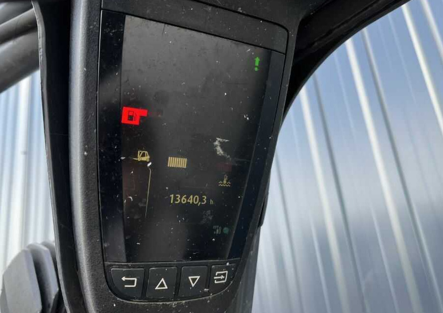 رافعة شوكية تعمل بالغاز Linde H14T-01: صور 6