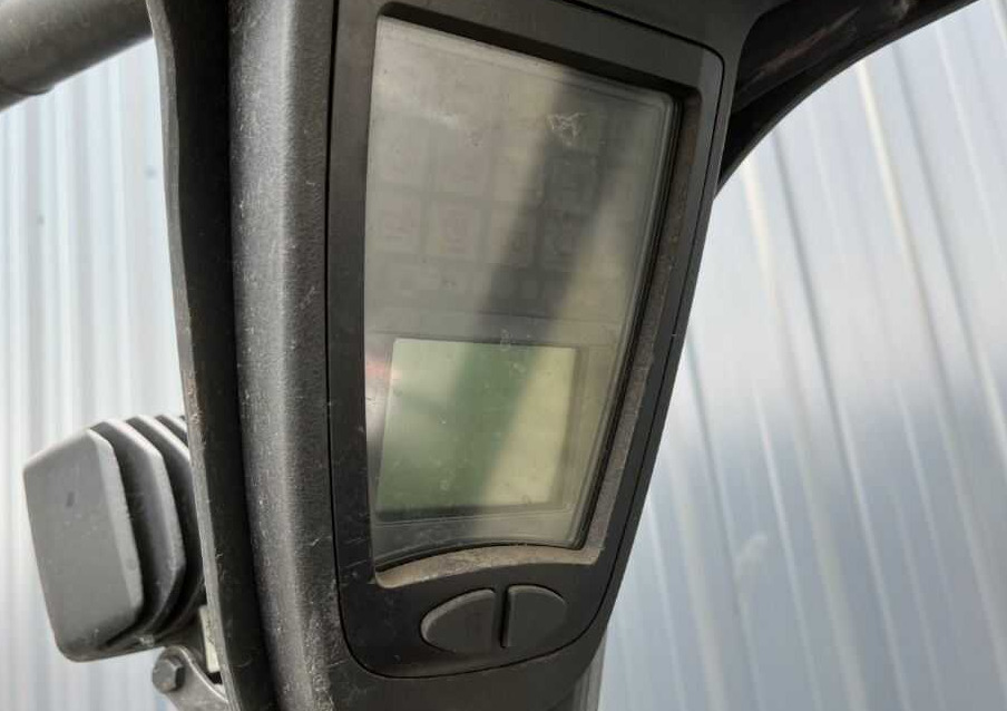 رافعة شوكية تعمل بالغاز Linde H16T-01: صور 8 رافعة شوكية تعمل بالغاز Linde H16T-01: صور 8