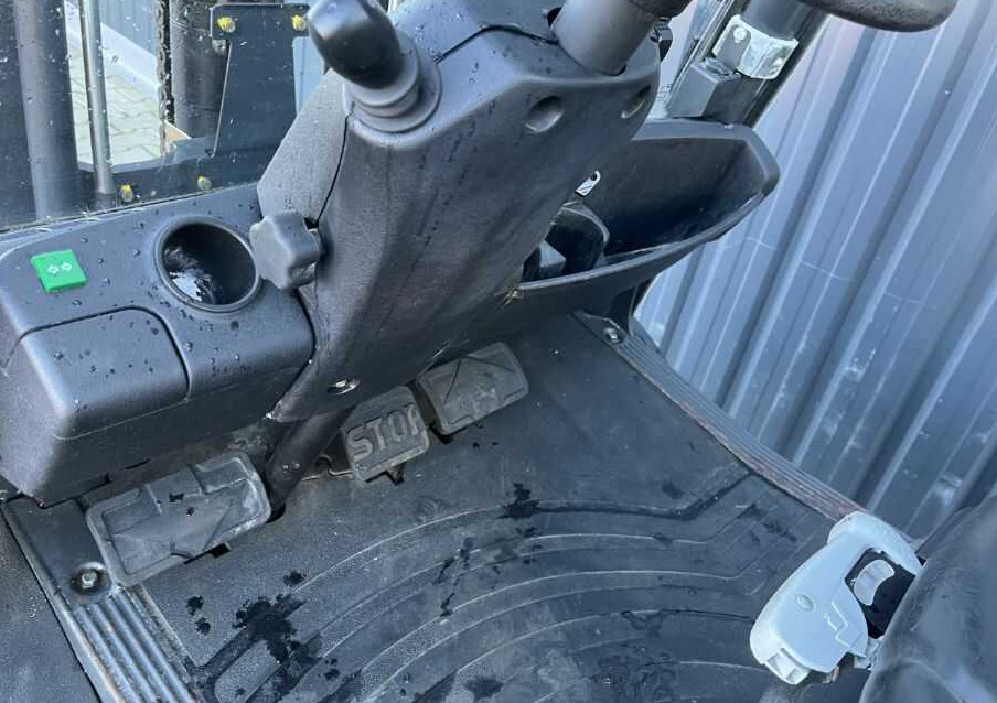 رافعة شوكية ديزل Linde H20D-02/600: صور 7