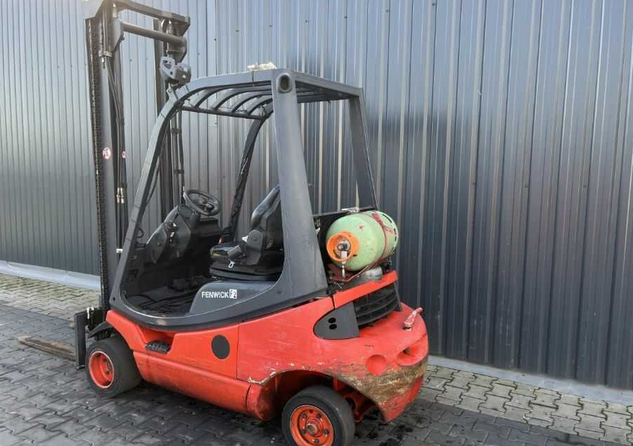 Linde H20T-03 - رافعة شوكية تعمل بالغاز: صور 3 Linde H20T-03 - رافعة شوكية تعمل بالغاز: صور 3