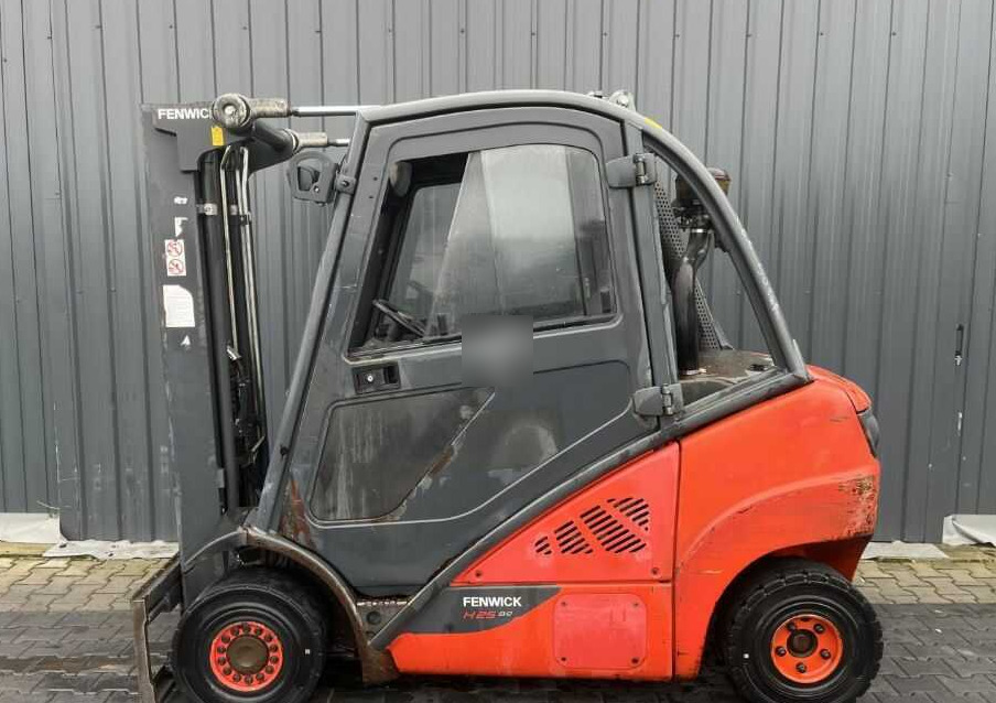 Linde H25D-02 - رافعة شوكية ديزل: صور 2 Linde H25D-02 - رافعة شوكية ديزل: صور 2