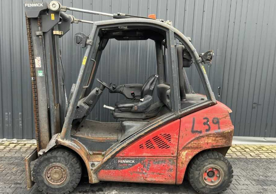 Linde H25D-02 - رافعة شوكية ديزل: صور 3 Linde H25D-02 - رافعة شوكية ديزل: صور 3