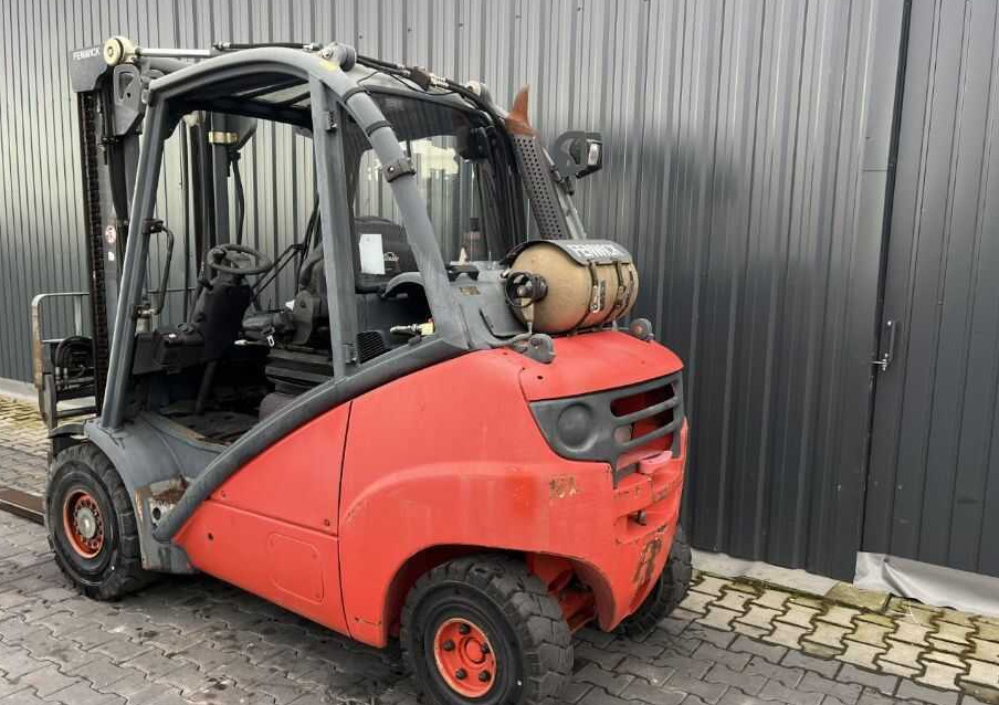 Linde H35T - رافعة شوكية تعمل بالغاز: صور 4 Linde H35T - رافعة شوكية تعمل بالغاز: صور 4