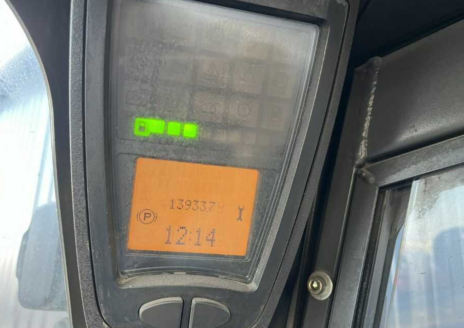 Linde H40CNG-02 - رافعة شوكية تعمل بالغاز: صور 4 Linde H40CNG-02 - رافعة شوكية تعمل بالغاز: صور 4