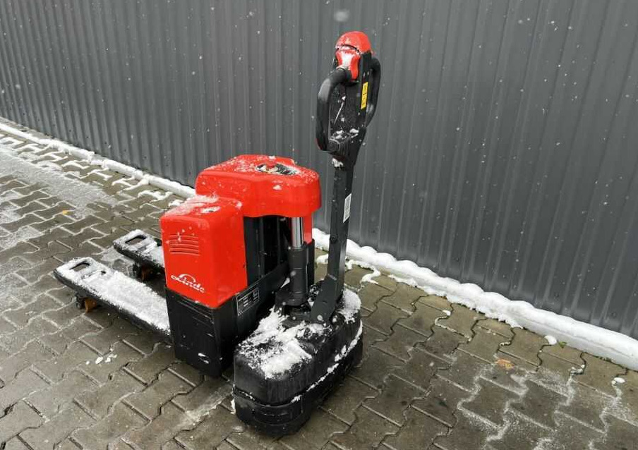 Linde MT15 - معدات الرفع منخفض المستوى: صور 3 Linde MT15 - معدات الرفع منخفض المستوى: صور 3