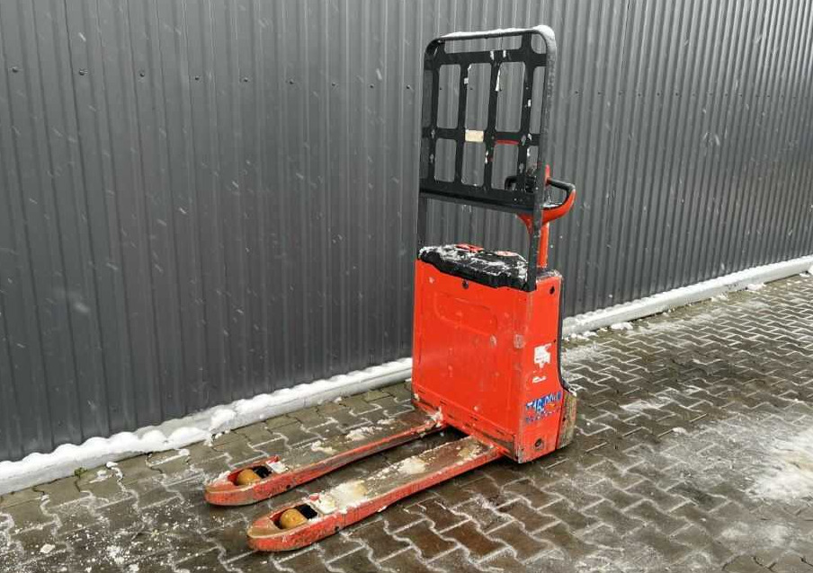 Linde T16 - معدات الرفع منخفض المستوى: صور 1 Linde T16 - معدات الرفع منخفض المستوى: صور 1