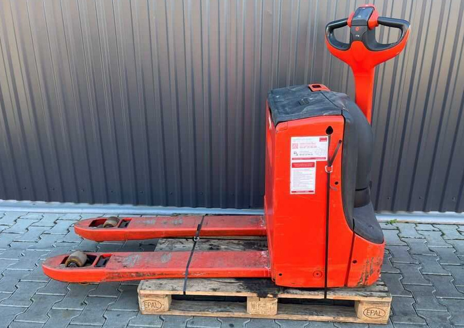 Linde T18 - معدات الرفع منخفض المستوى: صور 2 Linde T18 - معدات الرفع منخفض المستوى: صور 2