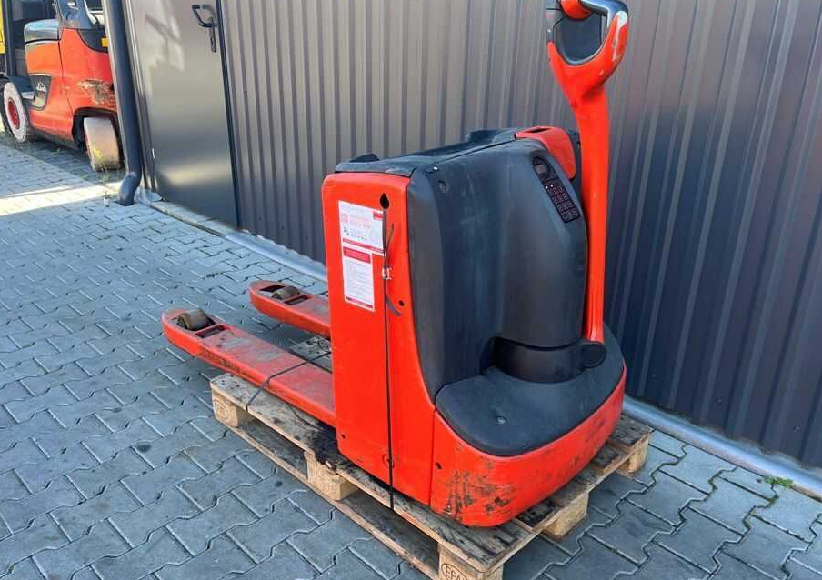Linde T18 - معدات الرفع منخفض المستوى: صور 3 Linde T18 - معدات الرفع منخفض المستوى: صور 3