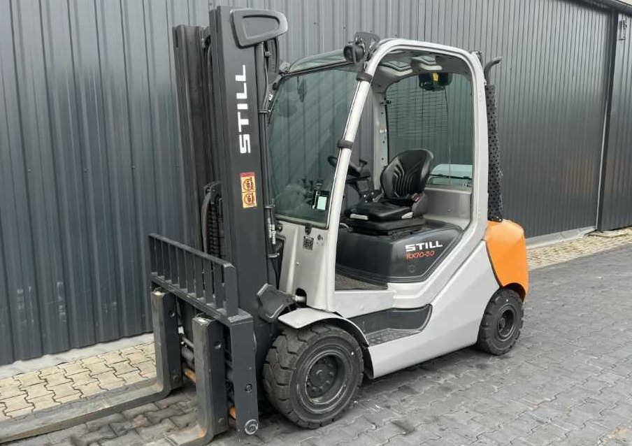 Still RX70-30T - رافعة شوكية تعمل بالغاز: صور 1 Still RX70-30T - رافعة شوكية تعمل بالغاز: صور 1