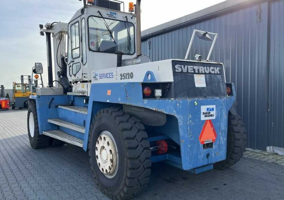 Svetruck 25120-42 - رافعة شوكية ديزل: صور 3 Svetruck 25120-42 - رافعة شوكية ديزل: صور 3