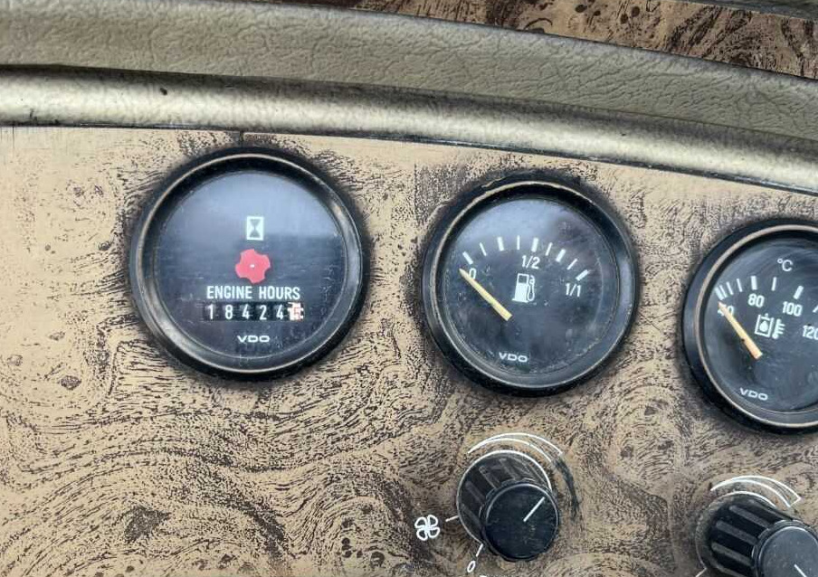 Svetruck 25120-42 - رافعة شوكية ديزل: صور 5 Svetruck 25120-42 - رافعة شوكية ديزل: صور 5