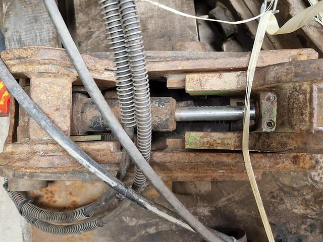 GEITH JCB3CX - آلات البناء: صور 1 GEITH JCB3CX - آلات البناء: صور 1
