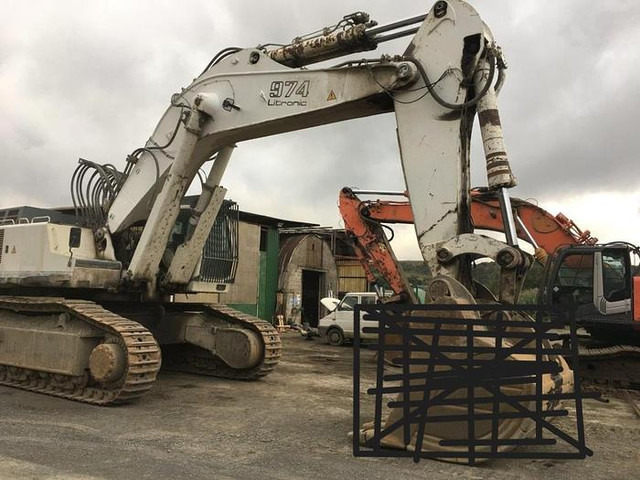 Liebherr R974B SHD - حفارة: صور 2 Liebherr R974B SHD - حفارة: صور 2