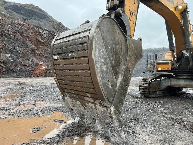 Liebherr R980SME HD - - حفارة: صور 4 Liebherr R980SME HD - - حفارة: صور 4