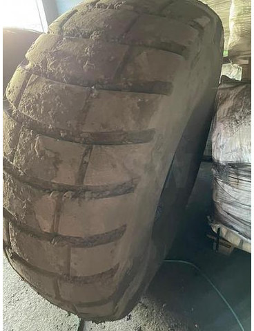 PNEU RECHAPPE - الإطارات: صور 3 PNEU RECHAPPE - الإطارات: صور 3