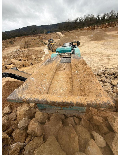 Terex POWERSCREEN PREMIER TRAX300 - كسارة: صور 3 Terex POWERSCREEN PREMIER TRAX300 - كسارة: صور 3