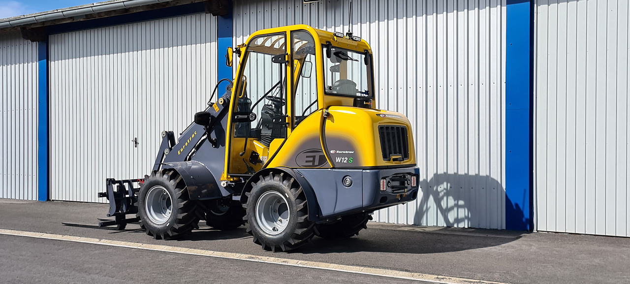 Eurotrac W12 Radlader Hoflader - لودر مفصلي صغير: صور 2 Eurotrac W12 Radlader Hoflader - لودر مفصلي صغير: صور 2
