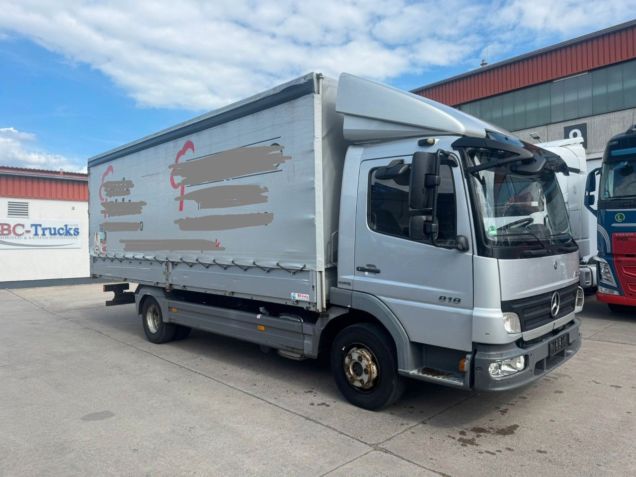 Mercedes-Benz ATEGO 818 * PR.PL * 217.000 KM * 1. HAND * TÜV - الشاحنات الصغيرة ستائر: صور 1 Mercedes-Benz ATEGO 818 * PR.PL * 217.000 KM * 1. HAND * TÜV - الشاحنات الصغيرة ستائر: صور 1