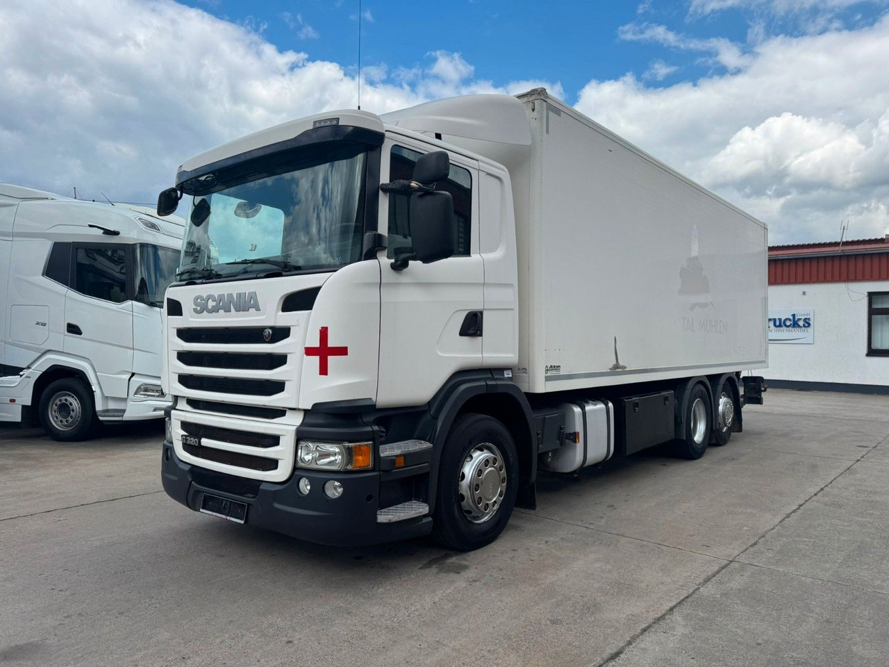 Scania P 380 * KOFFER * LBW 3 TON * LENK / LIFTACHSE * - بصندوق مغلق شاحنة: صور 1 Scania P 380 * KOFFER * LBW 3 TON * LENK / LIFTACHSE * - بصندوق مغلق شاحنة: صور 1