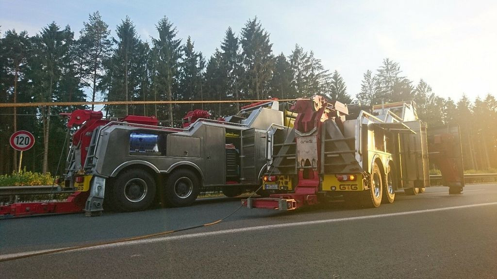 Mercedes-Benz Arocs 4163 8x4 G&G Heavy Wrecker Mercedes-Benz Arocs 4163 8x4 G&G Heavy Wrecker - سيارة السحب للتصليح: صور 2 Mercedes-Benz Arocs 4163 8x4 G&G Heavy Wrecker Mercedes-Benz Arocs 4163 8x4 G&G Heavy Wrecker - سيارة السحب للتصليح: صور 2