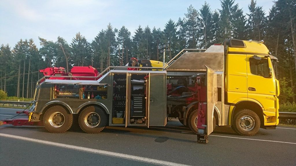 Mercedes-Benz Arocs 4163 8x4 G&G Heavy Wrecker Mercedes-Benz Arocs 4163 8x4 G&G Heavy Wrecker - سيارة السحب للتصليح: صور 3 Mercedes-Benz Arocs 4163 8x4 G&G Heavy Wrecker Mercedes-Benz Arocs 4163 8x4 G&G Heavy Wrecker - سيارة السحب للتصليح: صور 3