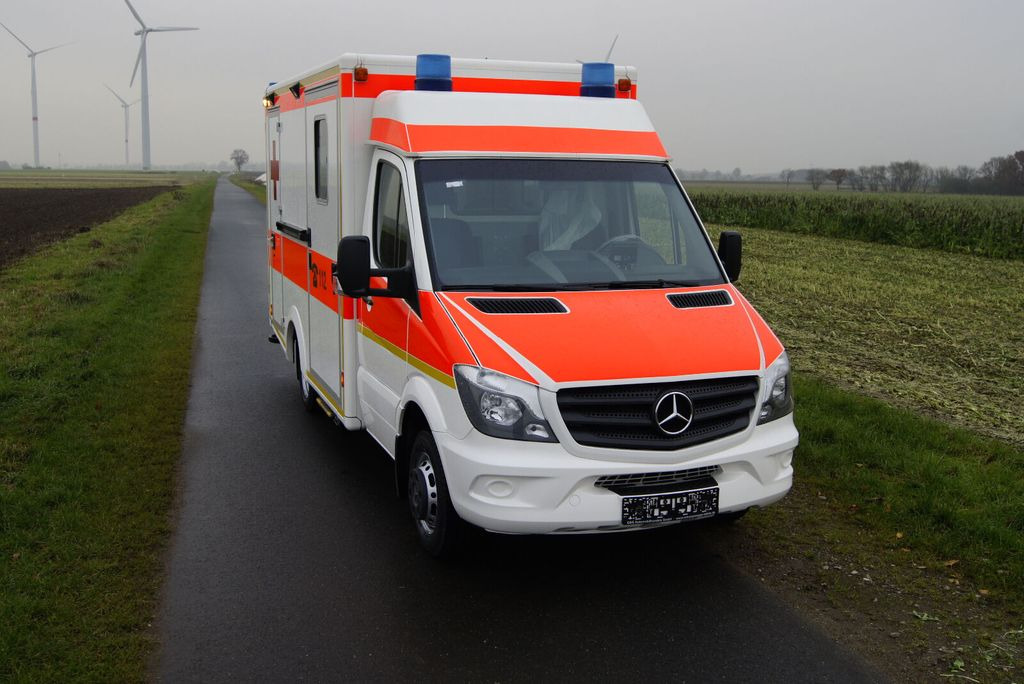 Mercedes-Benz Sprinter 516 // inkl. 1 Jahr Garantie - سيارة إسعاف: صور 2 Mercedes-Benz Sprinter 516 // inkl. 1 Jahr Garantie - سيارة إسعاف: صور 2