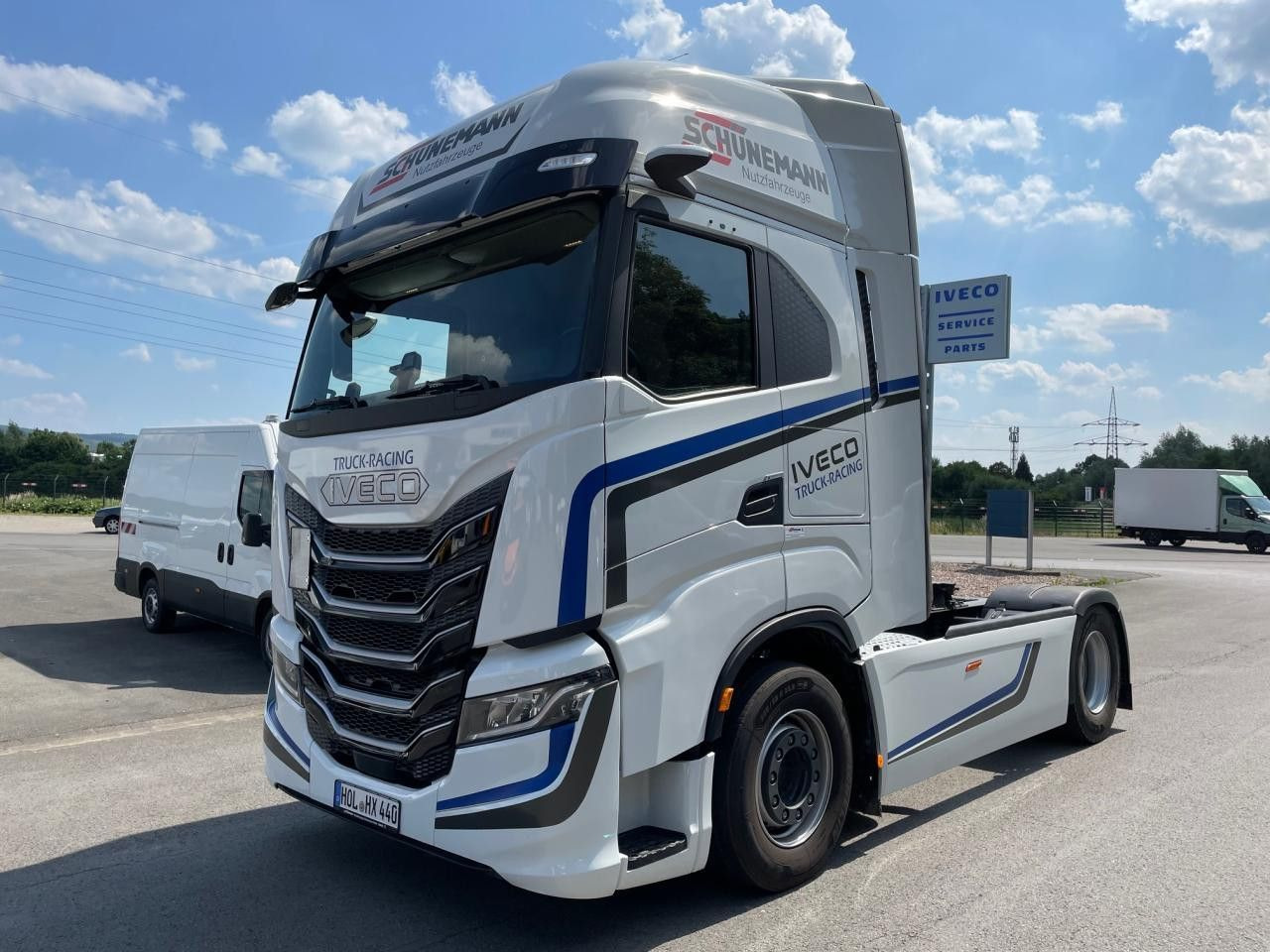 Iveco S-Way AS440S50T/P Euro6 Intarder Klima Navi ZV - شاحنة جرار: صور 1 Iveco S-Way AS440S50T/P Euro6 Intarder Klima Navi ZV - شاحنة جرار: صور 1