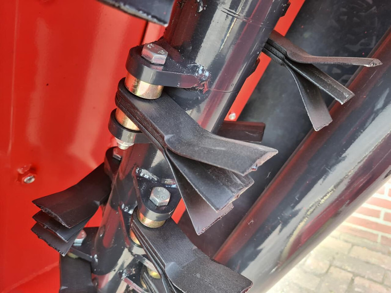 Boxer AM110-42 - جزازة المروج: صور 4 Boxer AM110-42 - جزازة المروج: صور 4