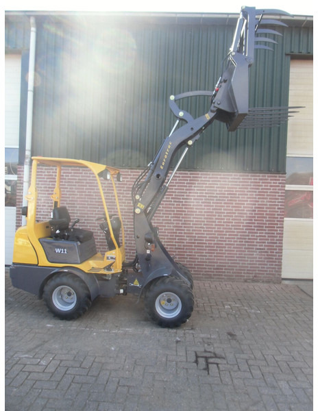 Eurotrac N4511, W11 - شاحنة قلابة صغيرة: صور 2 Eurotrac N4511, W11 - شاحنة قلابة صغيرة: صور 2