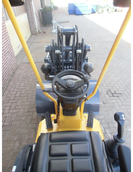 Eurotrac N4511, W11 - شاحنة قلابة صغيرة: صور 3 Eurotrac N4511, W11 - شاحنة قلابة صغيرة: صور 3