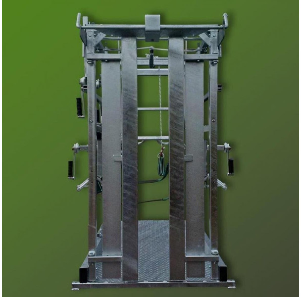 Klauwbekapbox Type L - المعدات لتربية الماشية: صور 4 Klauwbekapbox Type L - المعدات لتربية الماشية: صور 4