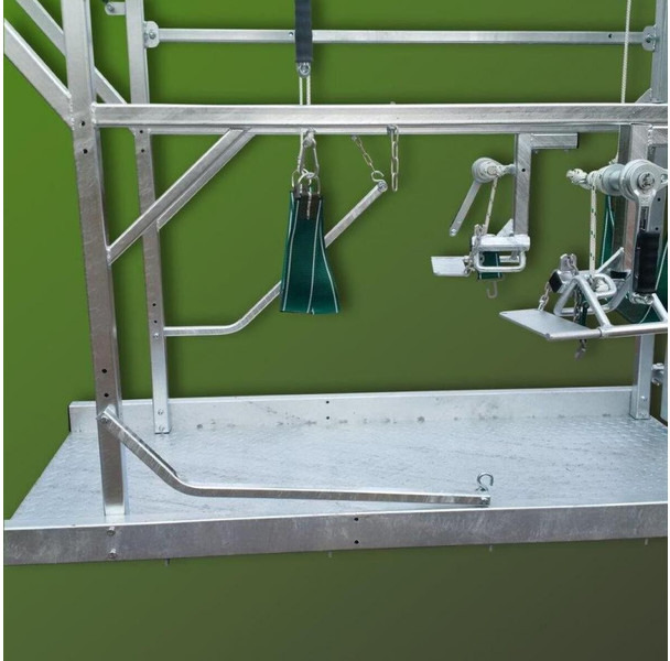 Klauwbekapbox Type L - المعدات لتربية الماشية: صور 3 Klauwbekapbox Type L - المعدات لتربية الماشية: صور 3