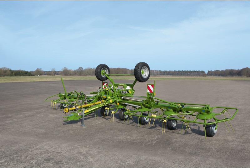 Krone getrokken schudders KWT met wielstel - لمّامَة القش: صور 4 Krone getrokken schudders KWT met wielstel - لمّامَة القش: صور 4