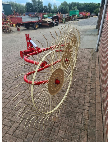 Onbekend - لمّامَة القش: صور 4 Onbekend - لمّامَة القش: صور 4