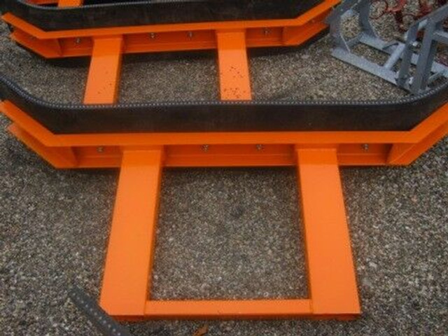 Rubberschuif met lepelinsteek - كاسحة ثلوج: صور 2 Rubberschuif met lepelinsteek - كاسحة ثلوج: صور 2