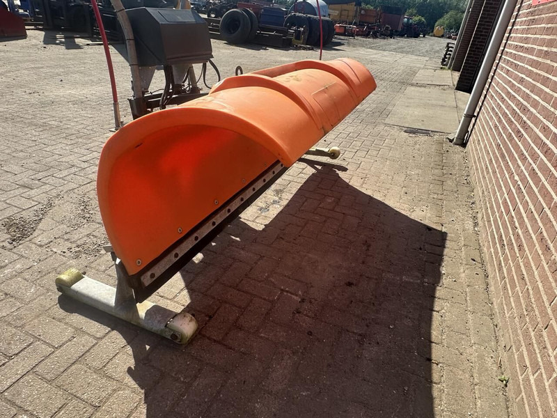 Sneeuwschuif - Gebruikt - كاسحة ثلوج: صور 5 Sneeuwschuif - Gebruikt - كاسحة ثلوج: صور 5