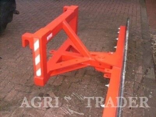 Sneeuwschuif voor verreikers - كاسحة ثلوج: صور 3 Sneeuwschuif voor verreikers - كاسحة ثلوج: صور 3