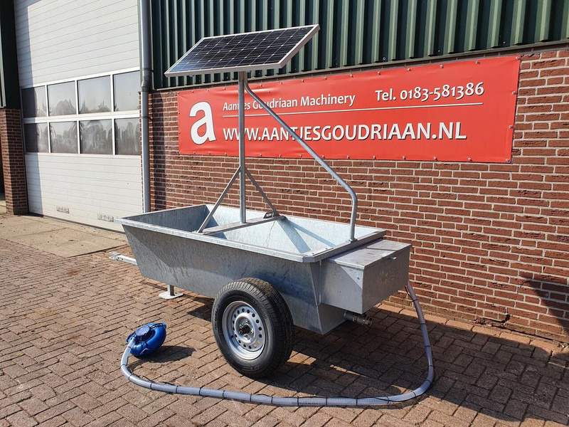 Zonnedrinkbak 900 L grootvee - المعدات لتربية الماشية: صور 2 Zonnedrinkbak 900 L grootvee - المعدات لتربية الماشية: صور 2