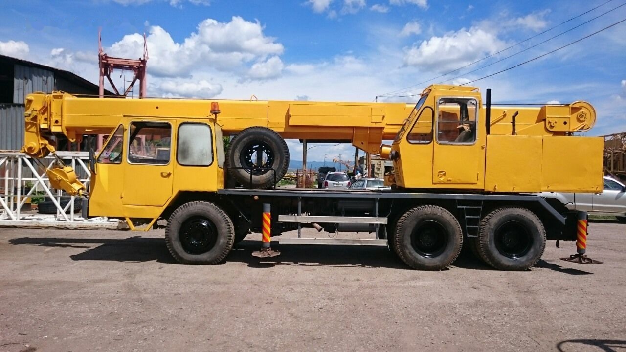 Liebherr LTM 1020 - موبايل كرين: صور 2 Liebherr LTM 1020 - موبايل كرين: صور 2