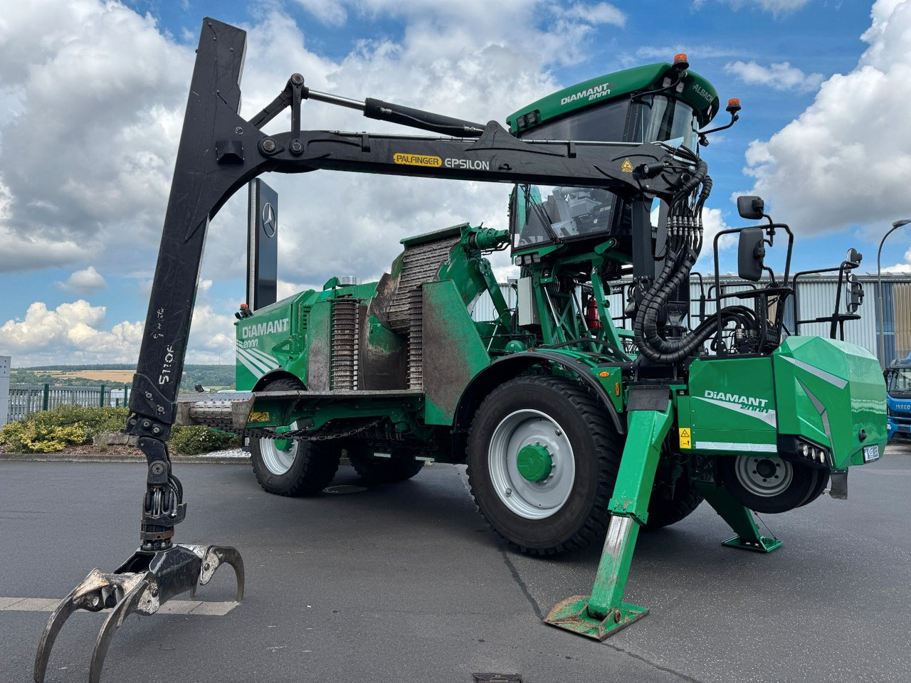 Albach Diamant 2000 / kein AdBlue / 2.200h Roto - ماكينة تقطيع الأغصان: صور 2 Albach Diamant 2000 / kein AdBlue / 2.200h Roto - ماكينة تقطيع الأغصان: صور 2