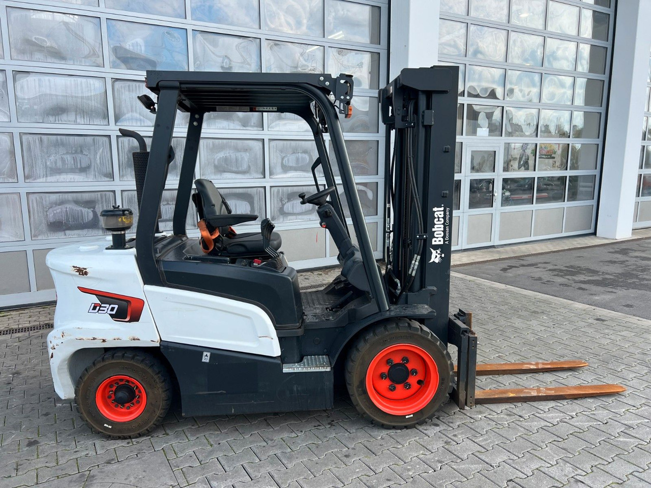 Bobcat D30NXS / nur 482h! / 12.2023 / SS - رافعة شوكية كهربائية: صور 3 Bobcat D30NXS / nur 482h! / 12.2023 / SS - رافعة شوكية كهربائية: صور 3